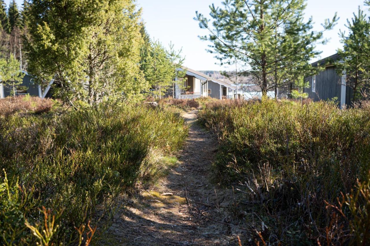Apartamento Bjoernbyn Stugby Råda Exterior foto