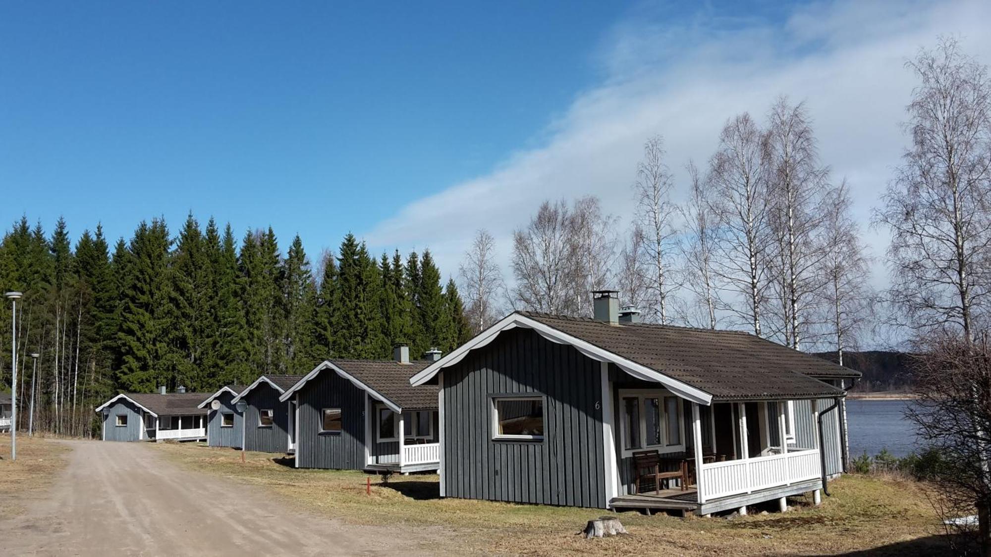 Apartamento Bjoernbyn Stugby Råda Exterior foto