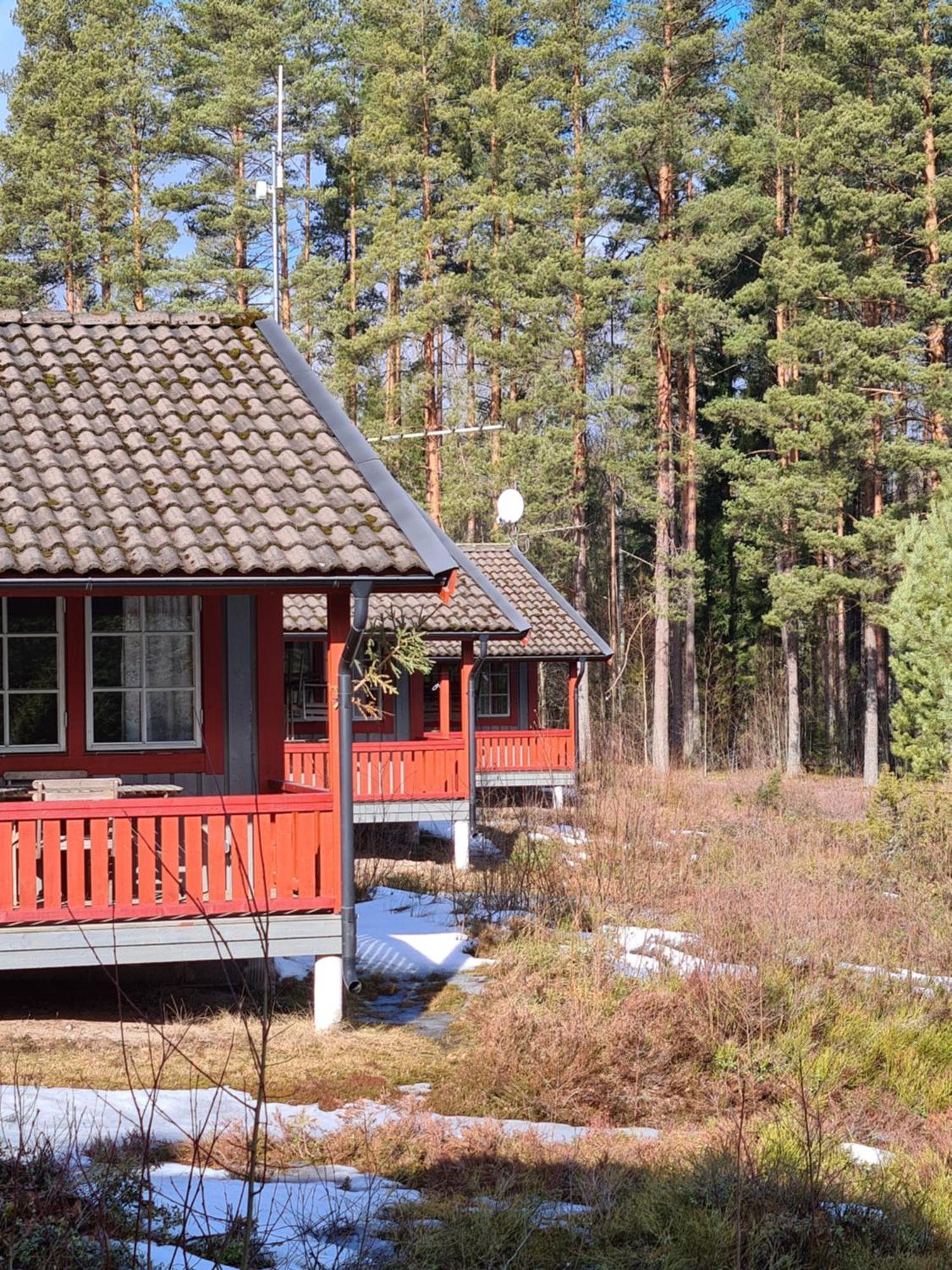 Apartamento Bjoernbyn Stugby Råda Exterior foto